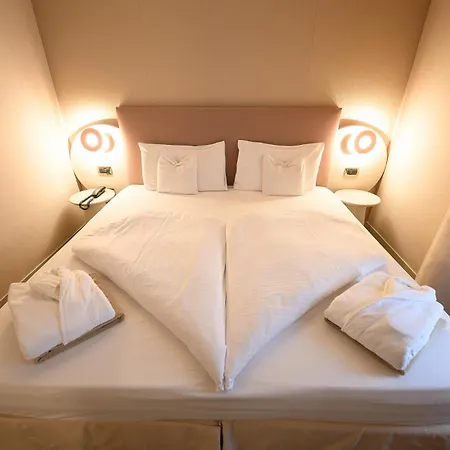 Hotel Nicolli Romantic - Adults Only Riva del Garda