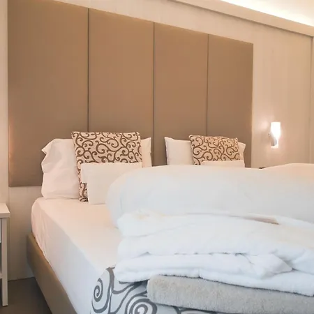 Nicolli Romantic - Adults Only 4* Riva del Garda