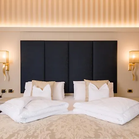 Otel Nicolli Romantic - Adults Only 4*