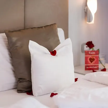 Nicolli Romantic - Adults Only 4*
