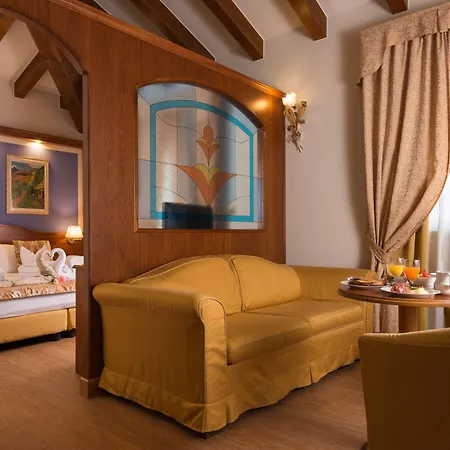 Nicolli Romantic - Adults Only 4*